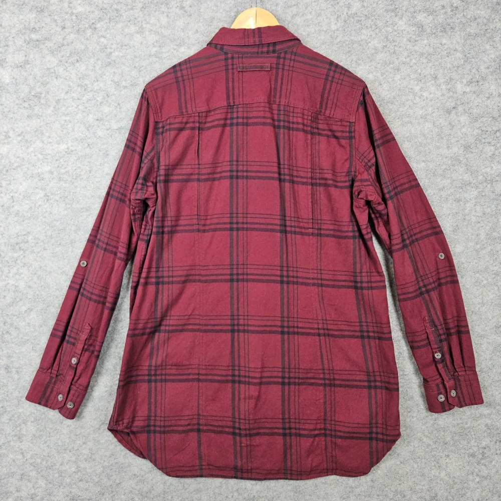 Duluth Trading Women's Red Plaid Button Up Shirt Size M Flannel Roll Tab Sleeves - Picture 11 of 11